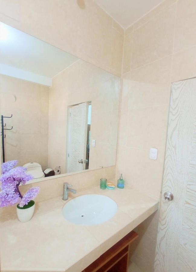 Deluxe Hotel Talara - A 5 Minutos Del Aeropuerto Y Plaza De Armas الغرفة الصورة