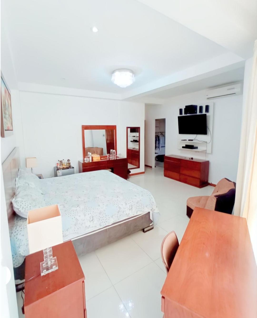 Deluxe Hotel Talara - A 5 Minutos Del Aeropuerto Y Plaza De Armas المظهر الخارجي الصورة