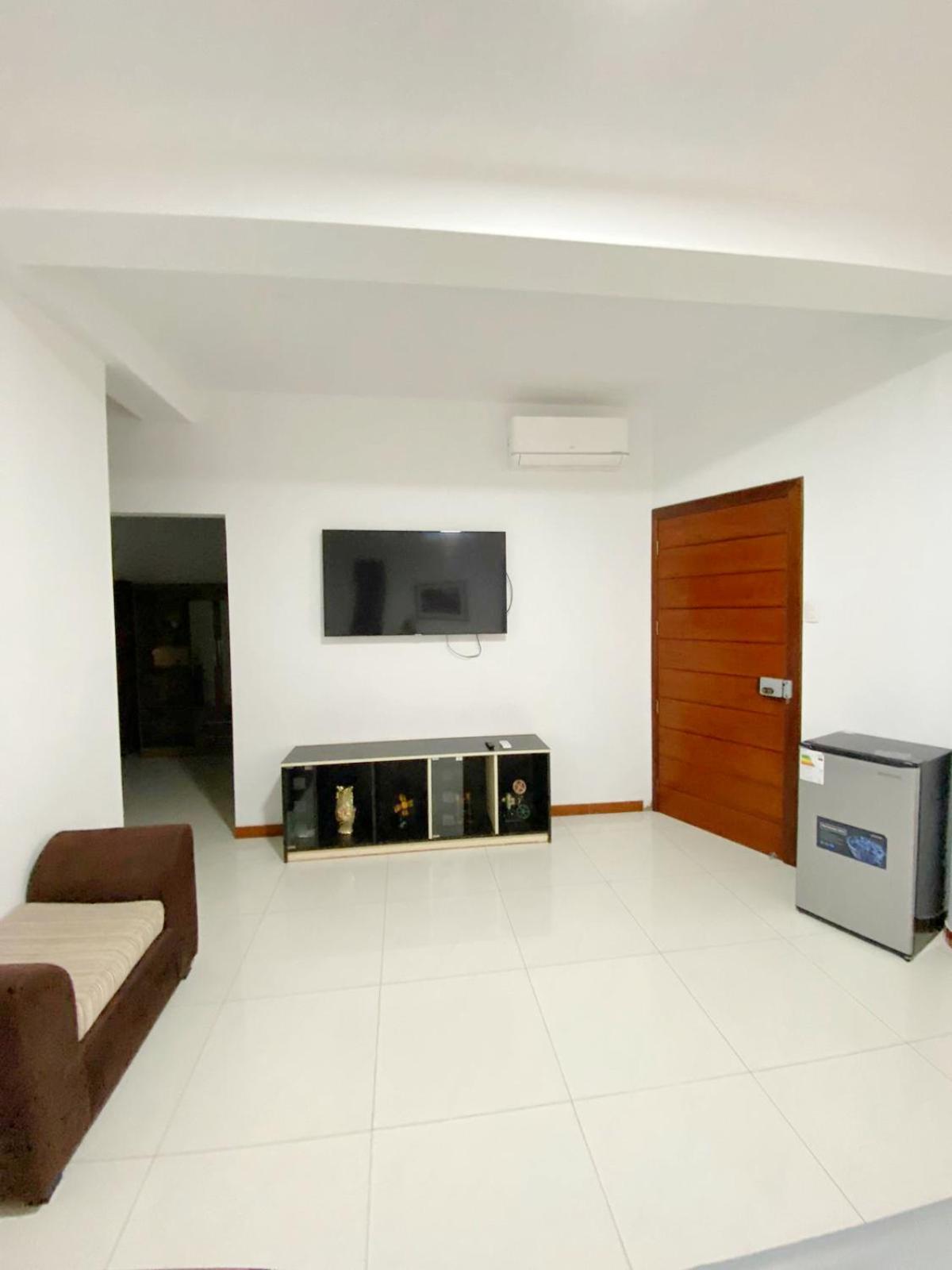 Deluxe Hotel Talara - A 5 Minutos Del Aeropuerto Y Plaza De Armas الغرفة الصورة