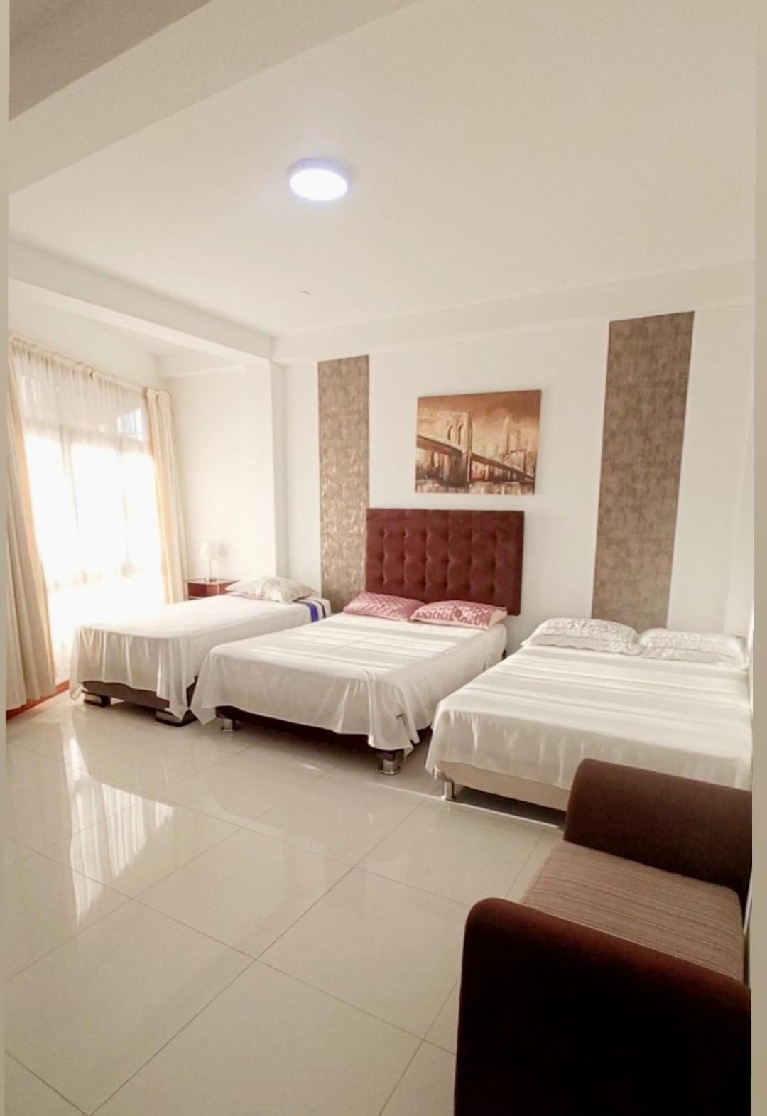 Deluxe Hotel Talara - A 5 Minutos Del Aeropuerto Y Plaza De Armas الغرفة الصورة