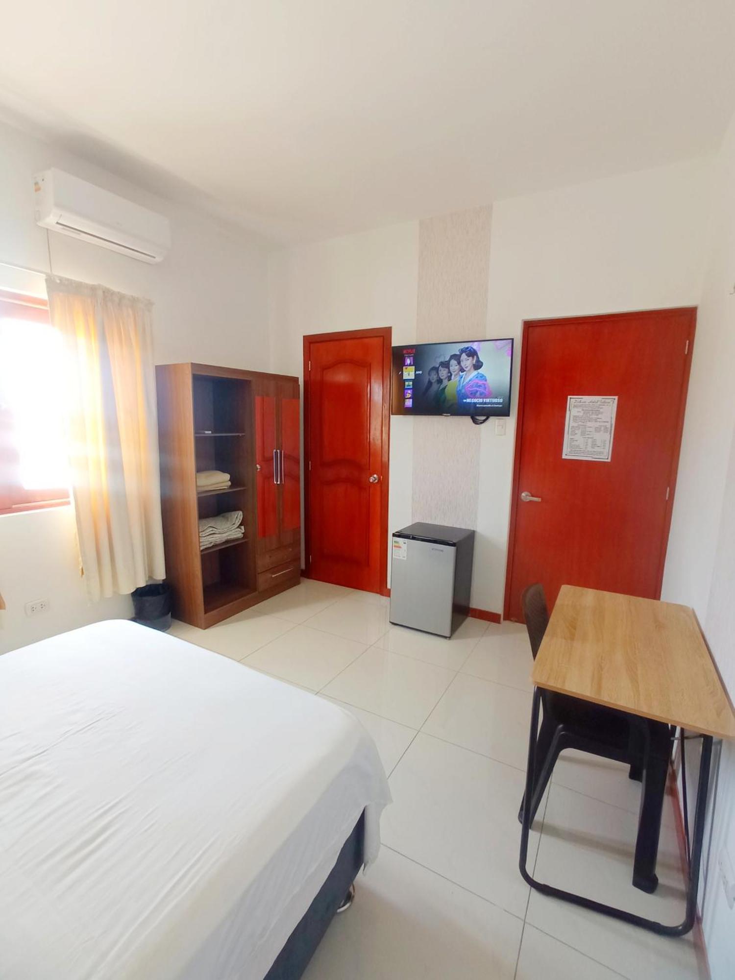 Deluxe Hotel Talara - A 5 Minutos Del Aeropuerto Y Plaza De Armas المظهر الخارجي الصورة