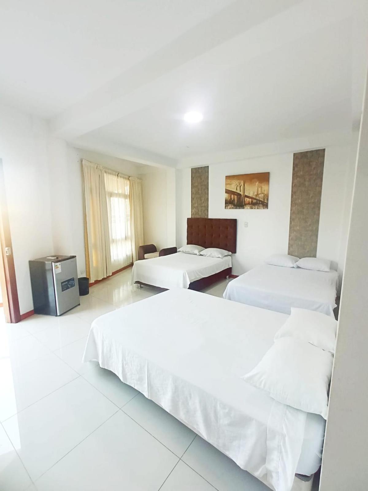 Deluxe Hotel Talara - A 5 Minutos Del Aeropuerto Y Plaza De Armas المظهر الخارجي الصورة